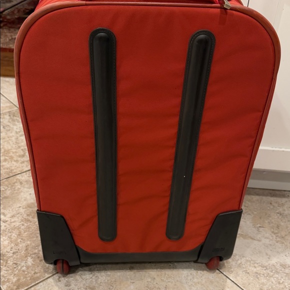 Tumi Red Rolling Travel carryon 2 wheels luggage - Picture 9 of 16